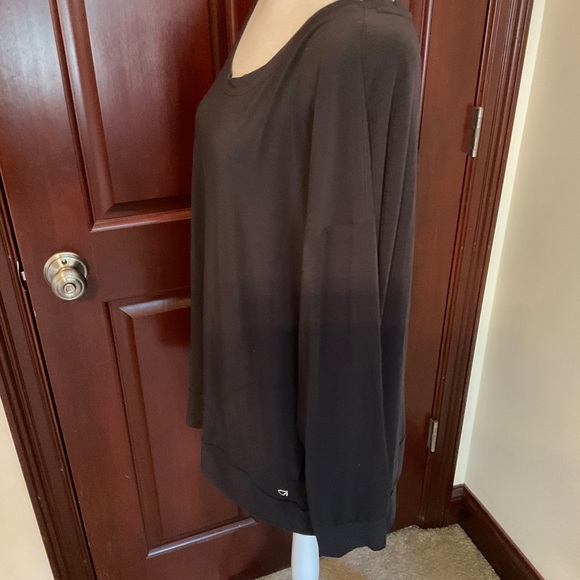 GapFit Breathe Athletic Tee. Sz. LargeTall - Picture 5 of 5